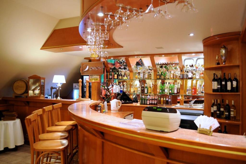 Hotel Rebajlo Pila Luaran gambar