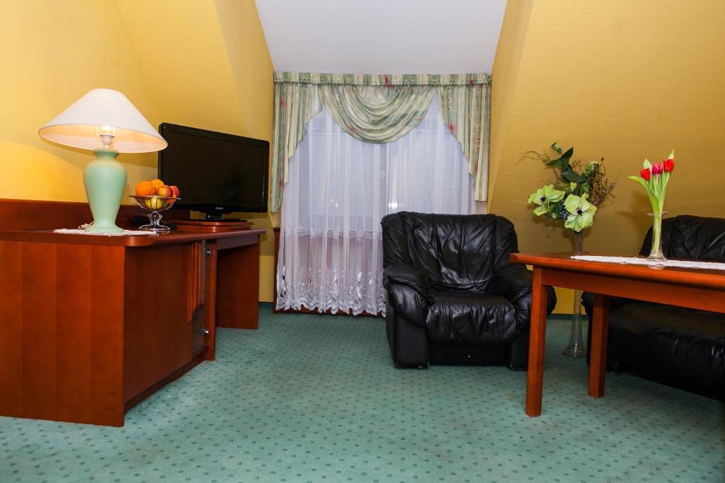 Hotel Rebajlo Pila Luaran gambar